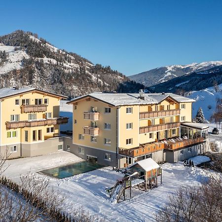 Der Alpenblick Hotel Санкт Йохан им Понгау Екстериор снимка