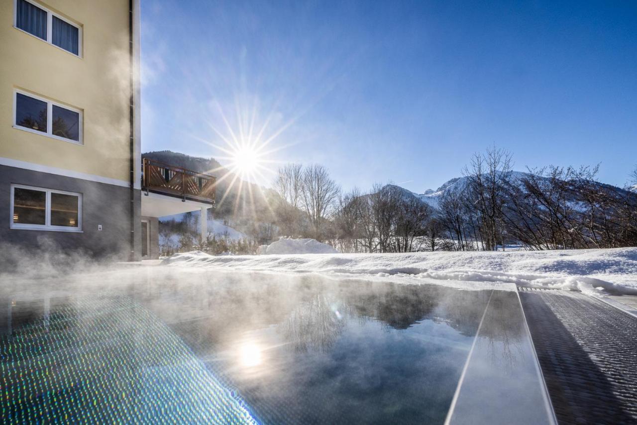 Der Alpenblick Hotel Санкт Йохан им Понгау Екстериор снимка