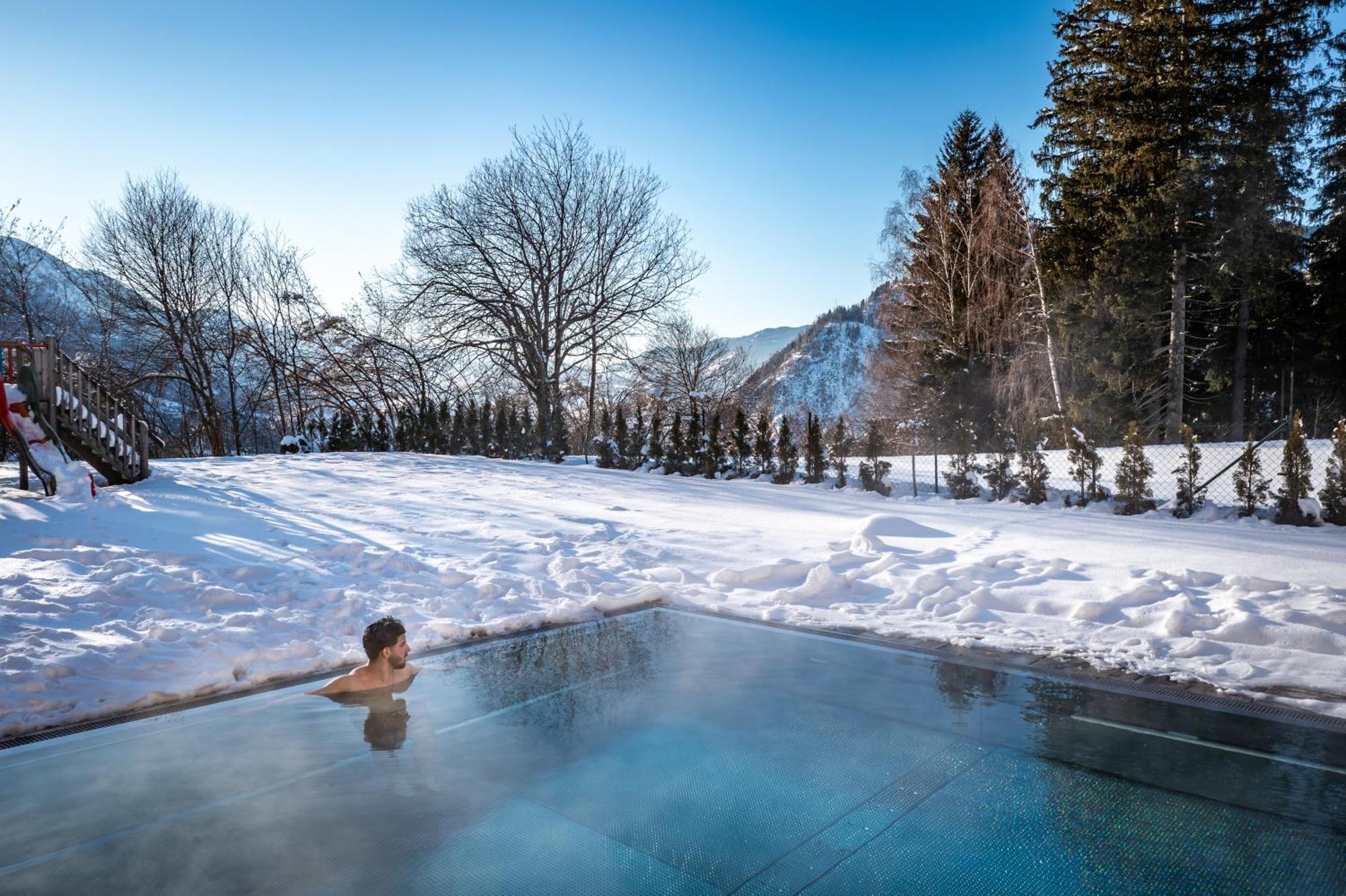 Der Alpenblick Hotel Санкт Йохан им Понгау Екстериор снимка