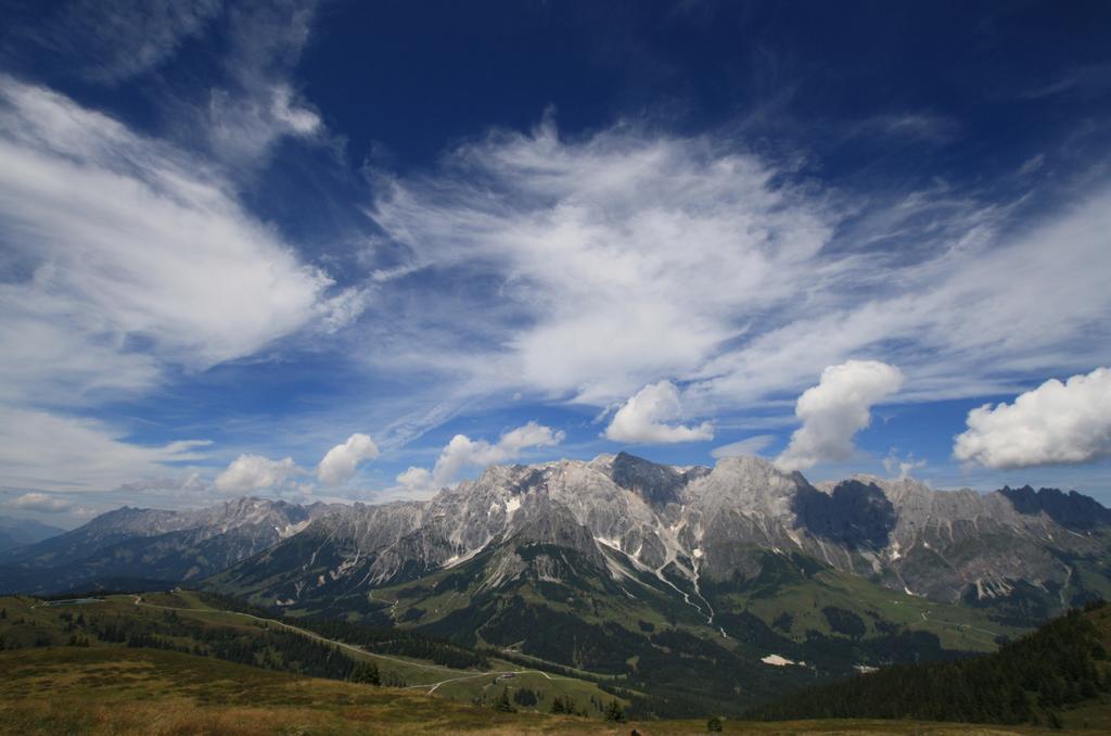 Der Alpenblick Hotel Санкт Йохан им Понгау Екстериор снимка